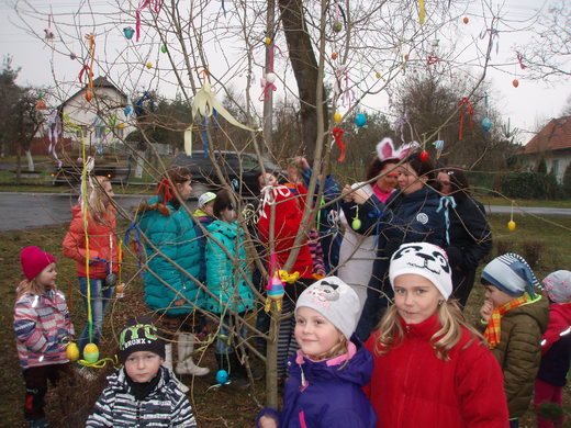 velikonoční setkání 2016 (14).JPG